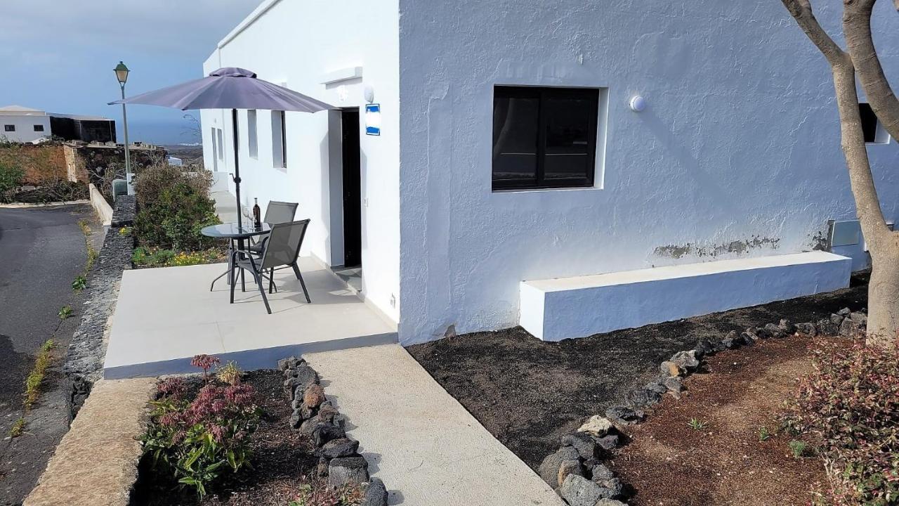 טינאחו Apartamentos Falcon מראה חיצוני תמונה