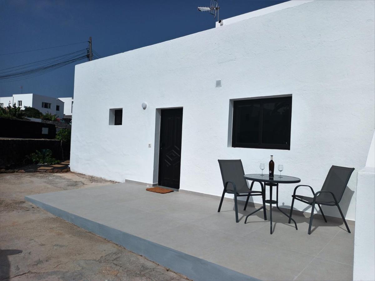 טינאחו Apartamentos Falcon מראה חיצוני תמונה