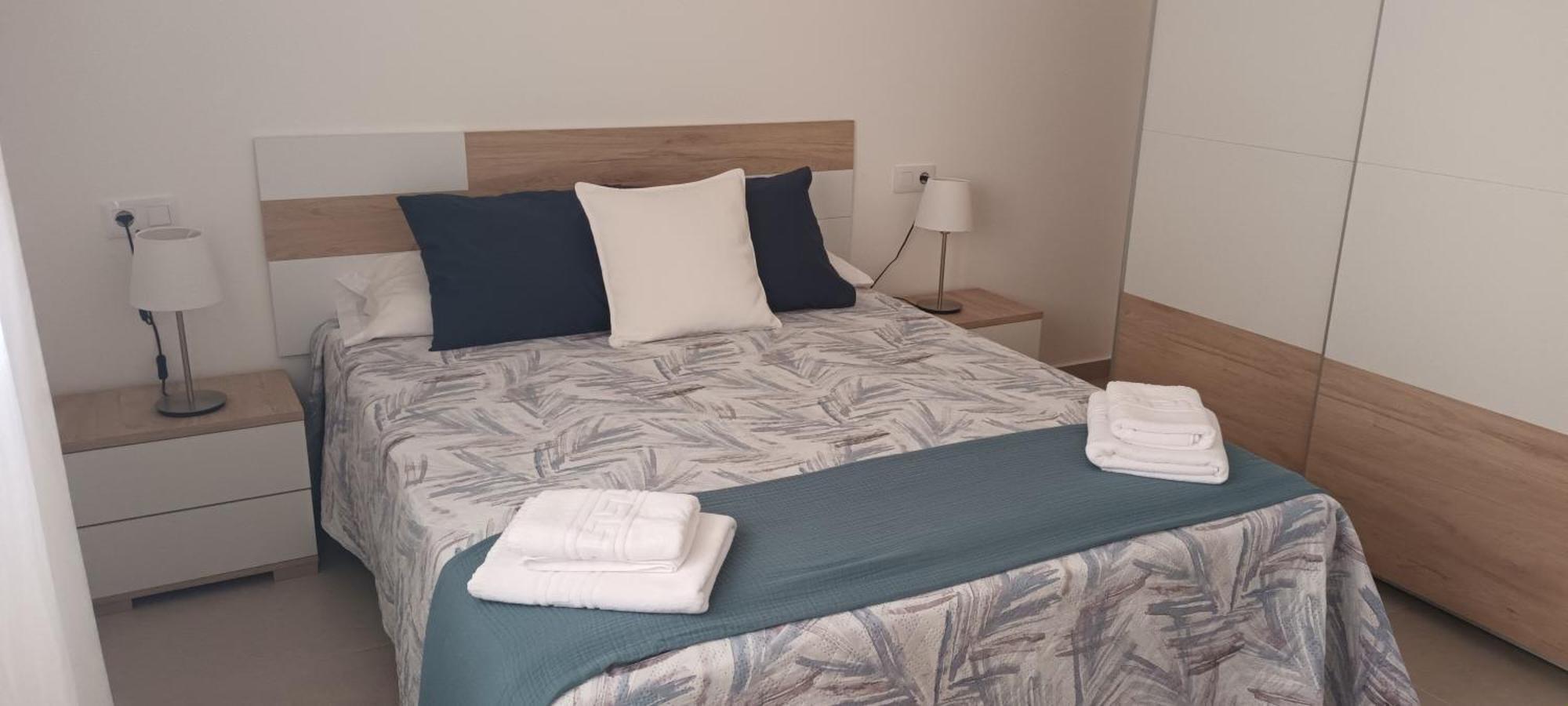 טינאחו Apartamentos Falcon מראה חיצוני תמונה